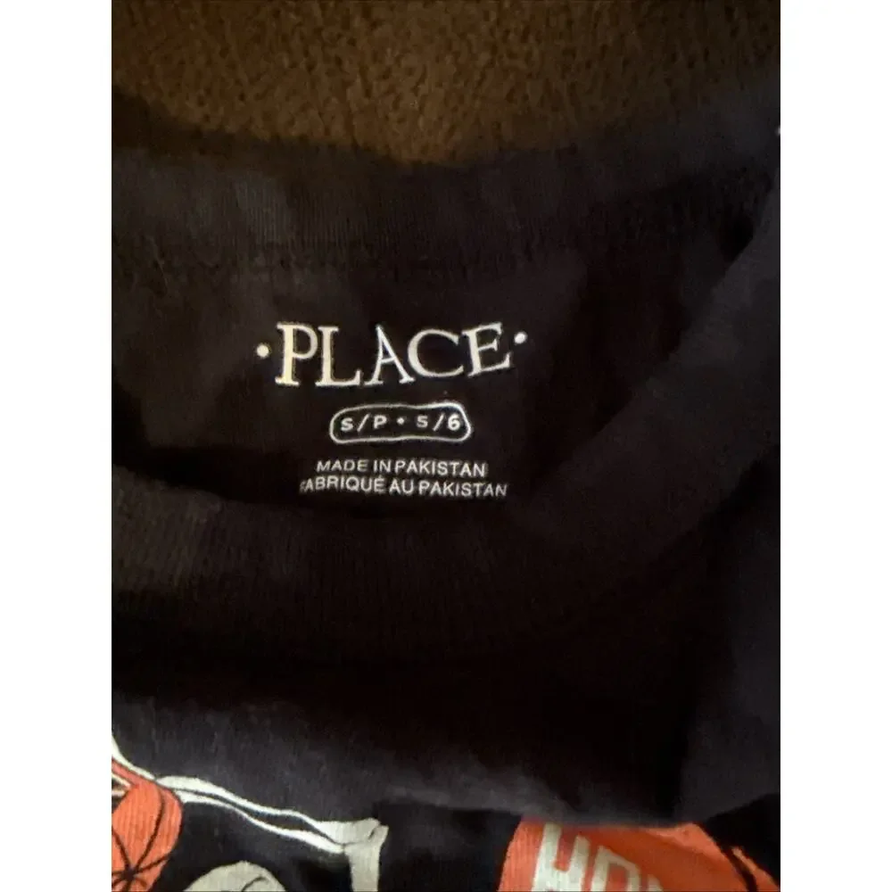 The Children's Place Boys S/P 5/6 Black Skeleton Basketball Graphic Tee
